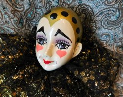 musical gold clown 24 face